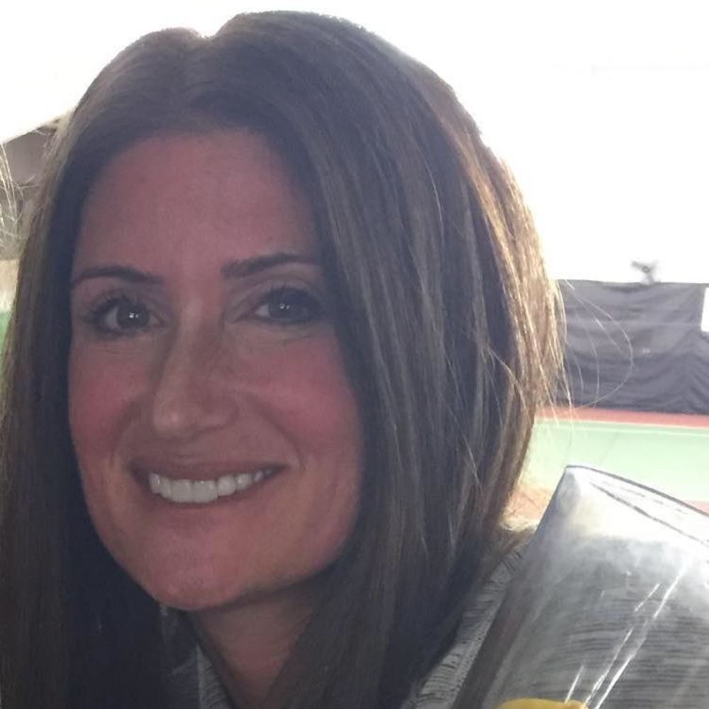 Meet your Posher, Debbie